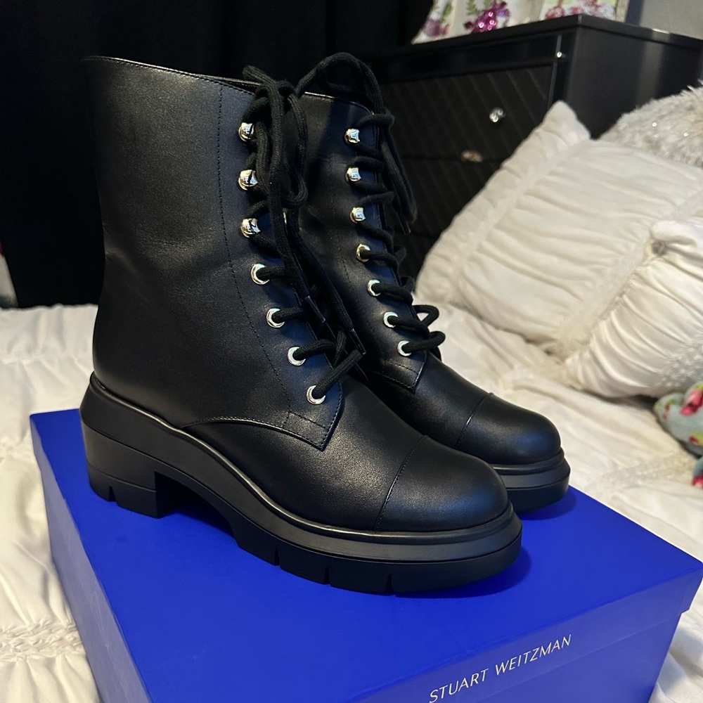 Stuart Weitzman Boots Size 6 - image 1